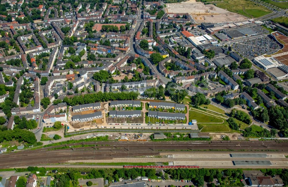 Luftaufnahme Essen - Wohngebiet einer Reihenhaussiedlung an der Hagenbeckstraße in Essen im Bundesland Nordrhein-Westfalen