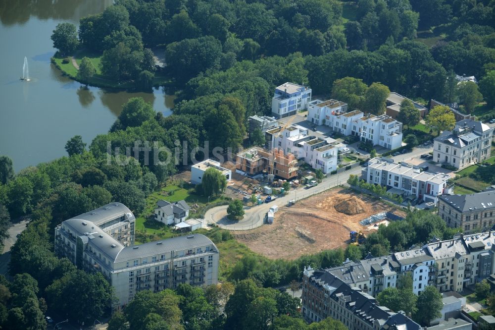 Chemnitz von oben - Wohngebiet Am Schloßteich der Einfamilienhaus- Siedlung Salzstraße - Abteiweg in Chemnitz im Bundesland Sachsen