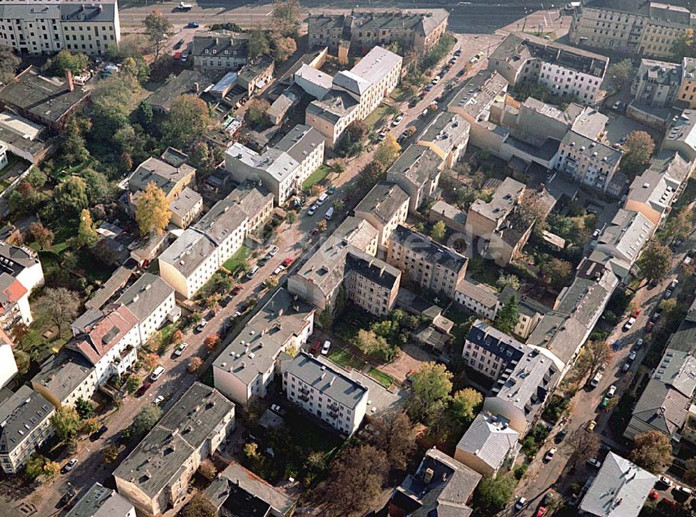 Potsdam von oben - Wohngebiet an der Sellostraße 23 a, am Fuße des Parkes Sanssouci in Potsdam