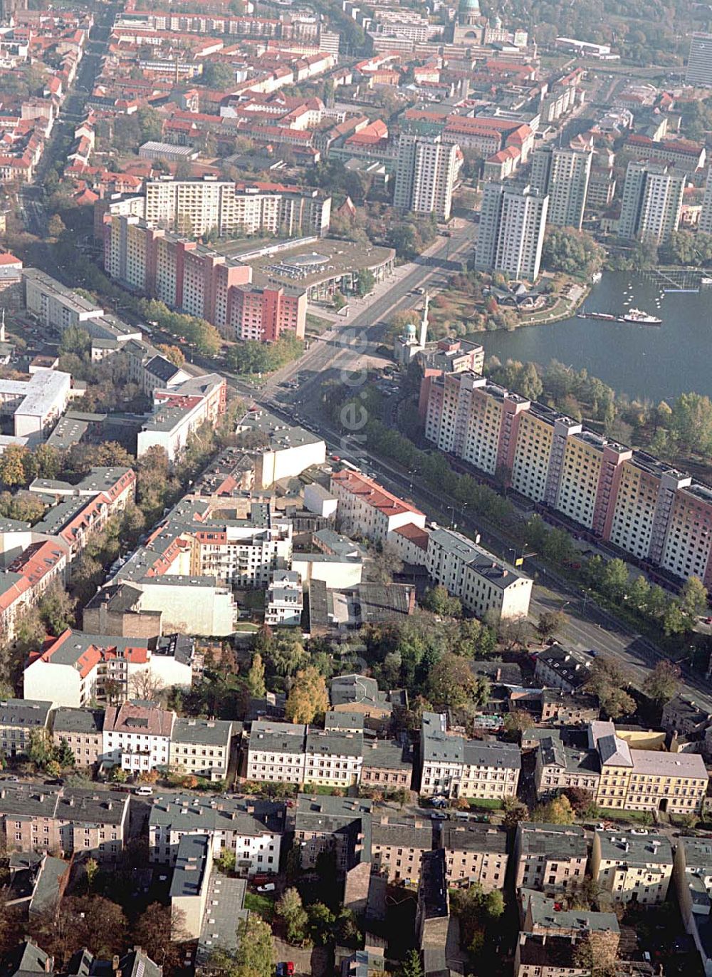 Luftbild Potsdam - Wohngebiet an der Sellostraße 23 a, am Fuße des Parkes Sanssouci in Potsdam