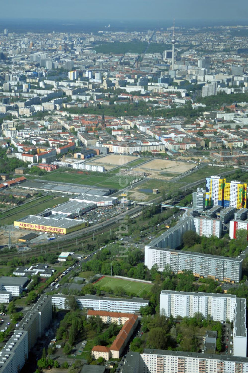 Luftbild Berlin - Wohngebiet an der Storkower Strasse, Alfred-Jung-Strasse und Paul-Junius-Strasse in Berlin-Lichtenberg