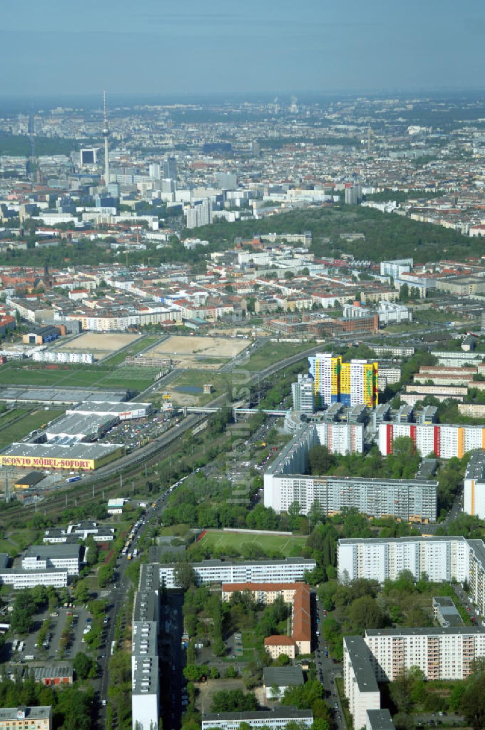 Luftbild Berlin - Wohngebiet an der Storkower Strasse, Alfred-Jung-Strasse und Paul-Junius-Strasse in Berlin-Lichtenberg