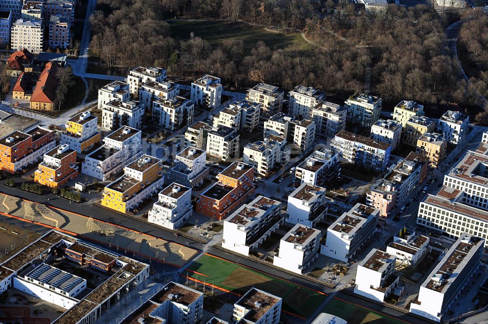 München von oben - Wohngebiet An der Theresienhöhe in München / Sendling im Bundesland Bayern