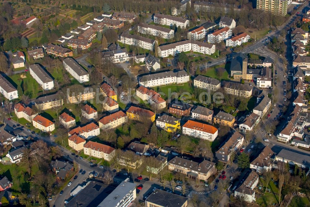 Hattingen von oben - Wohngebiet an der Thingstraße im Stadtteil Welper in Hattingen im Bundesland Nordrhein-Westfalen