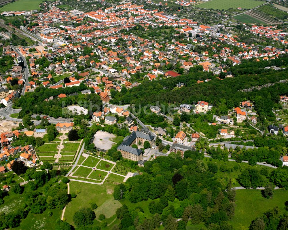 Luftaufnahme Blankenburg - Wohngebiet am Waldrand in Blankenburg im Bundesland Sachsen-Anhalt, Deutschland