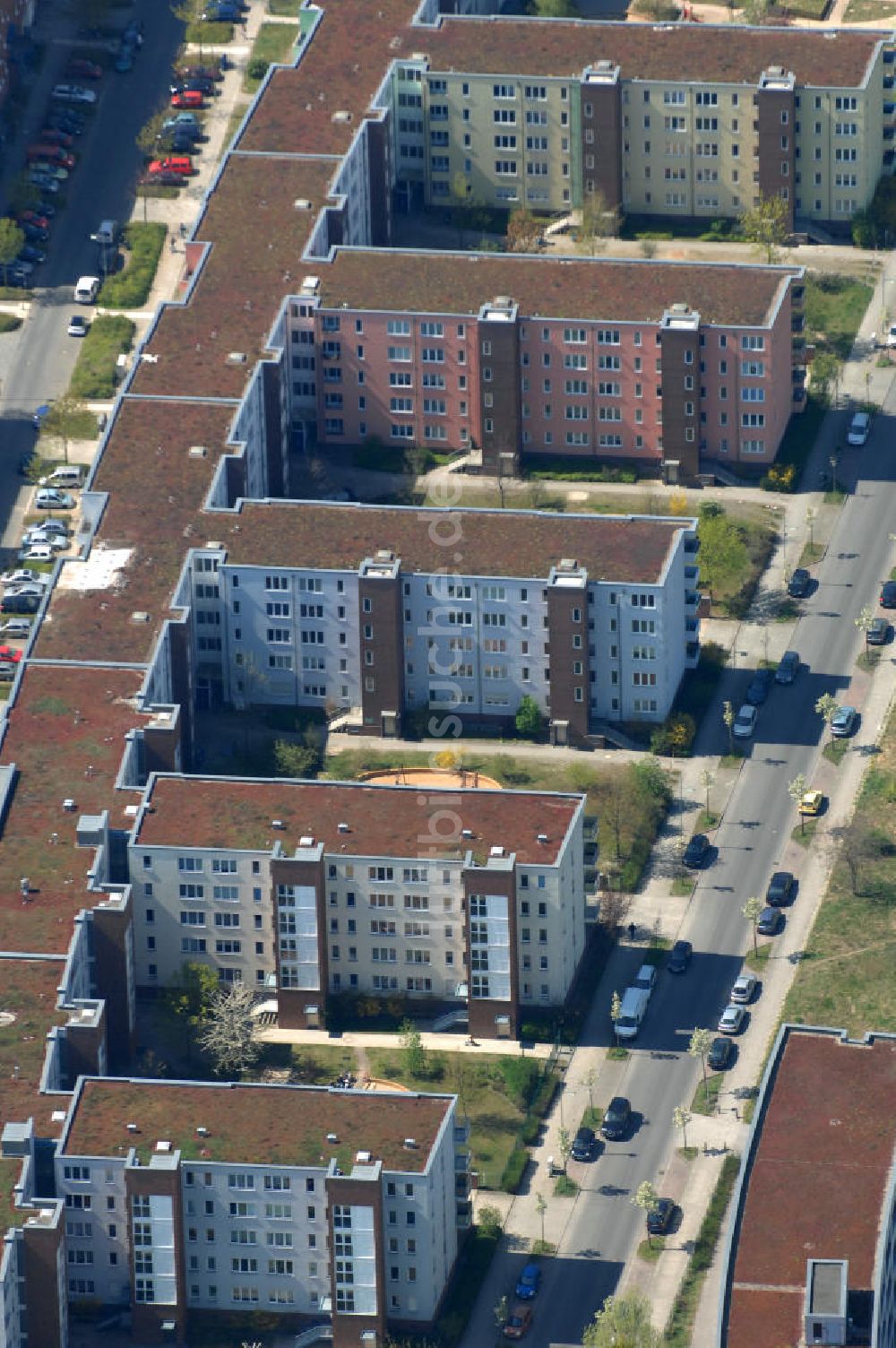 Berlin von oben - Wohngebiet Weiße Taube in Berlin Hohenschönhausen