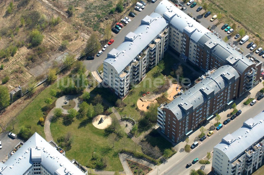 Berlin von oben - Wohngebiet Weiße Taube in Berlin Hohenschönhausen