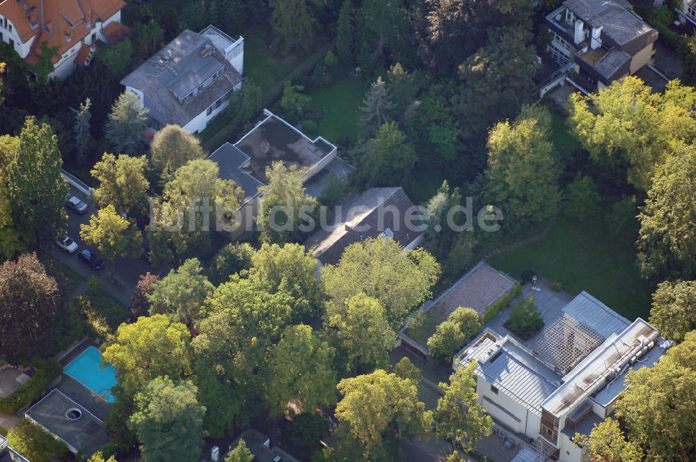 Luftaufnahme Berlin - Wohngebiet an der Winklerstrasse / Trabener Strasse in Berlin-Grunewald am Dianasee