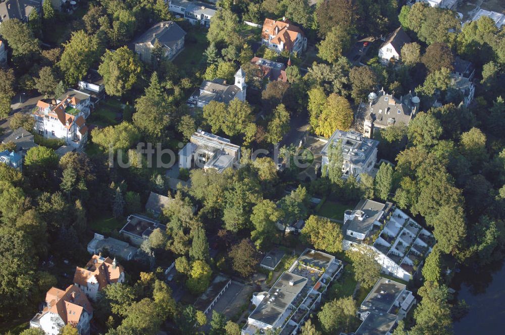 Luftbild Berlin - Wohngebiet an der Winklerstrasse / Trabener Strasse in Berlin-Grunewald am Dianasee