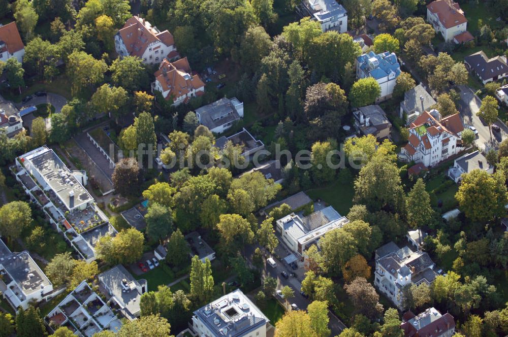 Berlin von oben - Wohngebiet an der Winklerstrasse / Trabener Strasse in Berlin-Grunewald am Dianasee