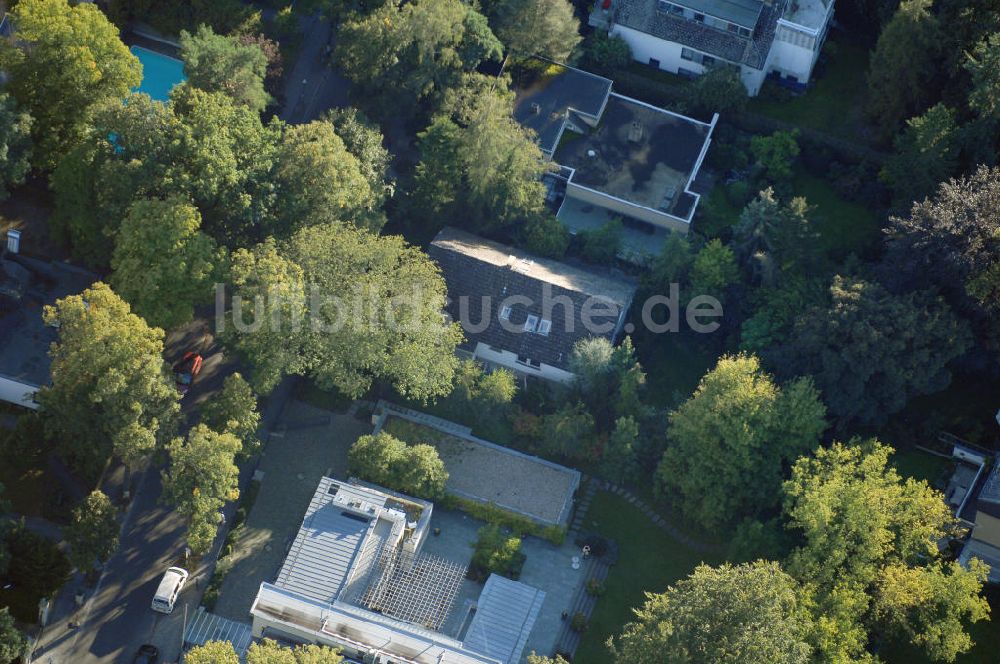 Berlin aus der Vogelperspektive: Wohngebiet an der Winklerstrasse / Trabener Strasse in Berlin-Grunewald am Dianasee