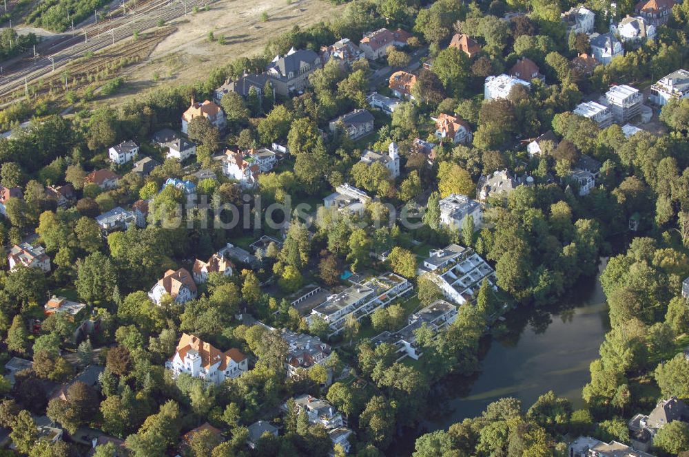 Berlin von oben - Wohngebiet an der Winklerstrasse / Trabener Strasse in Berlin-Grunewald am Dianasee