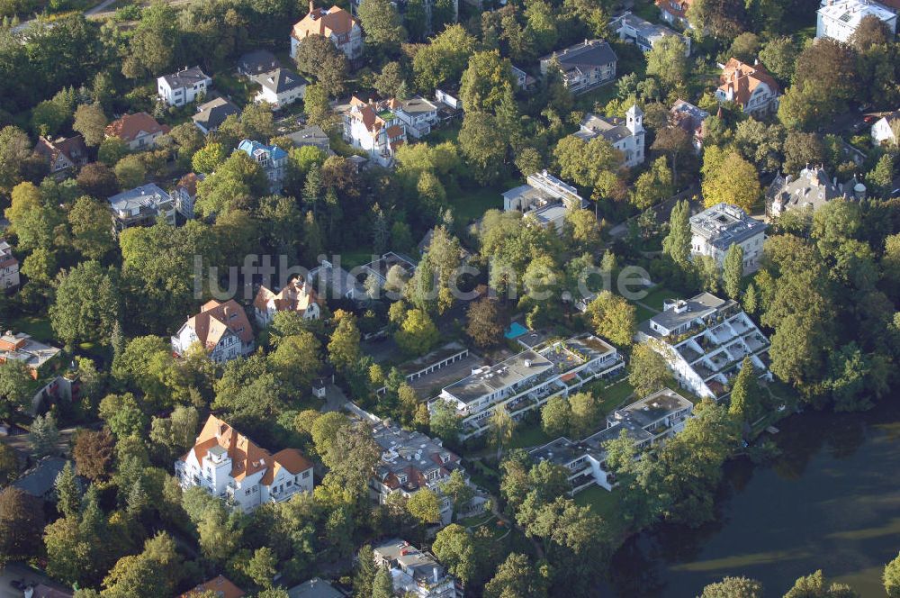 Berlin aus der Vogelperspektive: Wohngebiet an der Winklerstrasse / Trabener Strasse in Berlin-Grunewald am Dianasee