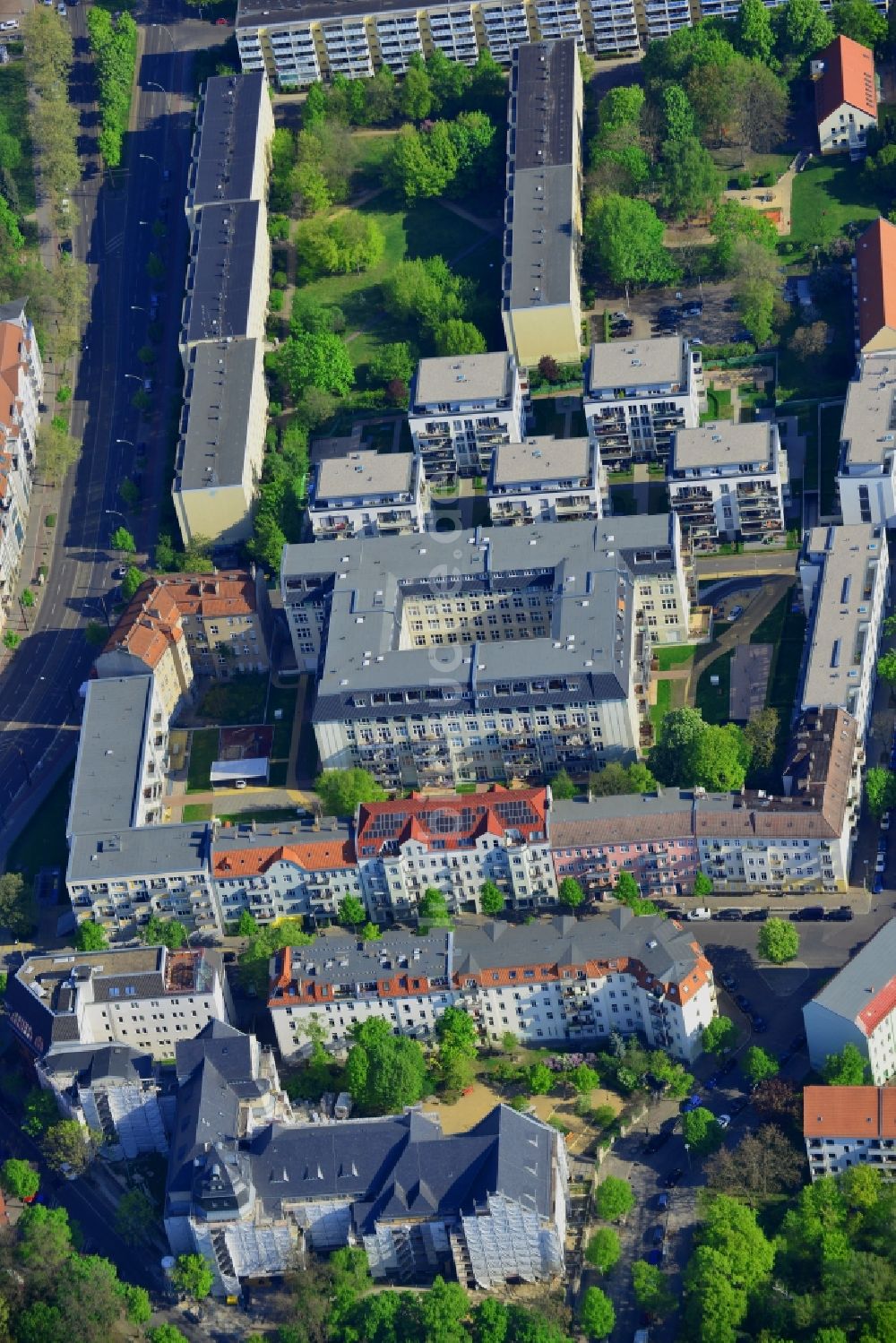 Luftbild Berlin - Wohngebiet und Wohnhäuser an der Normannenstraße im Bezirk Lichtenberg in Berlin