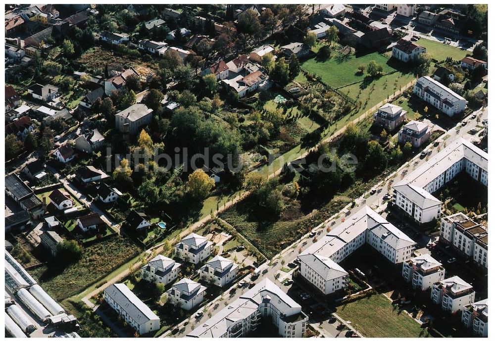 Berlin-Pankow aus der Vogelperspektive: Wohngebiet zwischen Gartenstraße und Kalvinistenweg in Buchholz (Bezirk Berlin-Pankow).