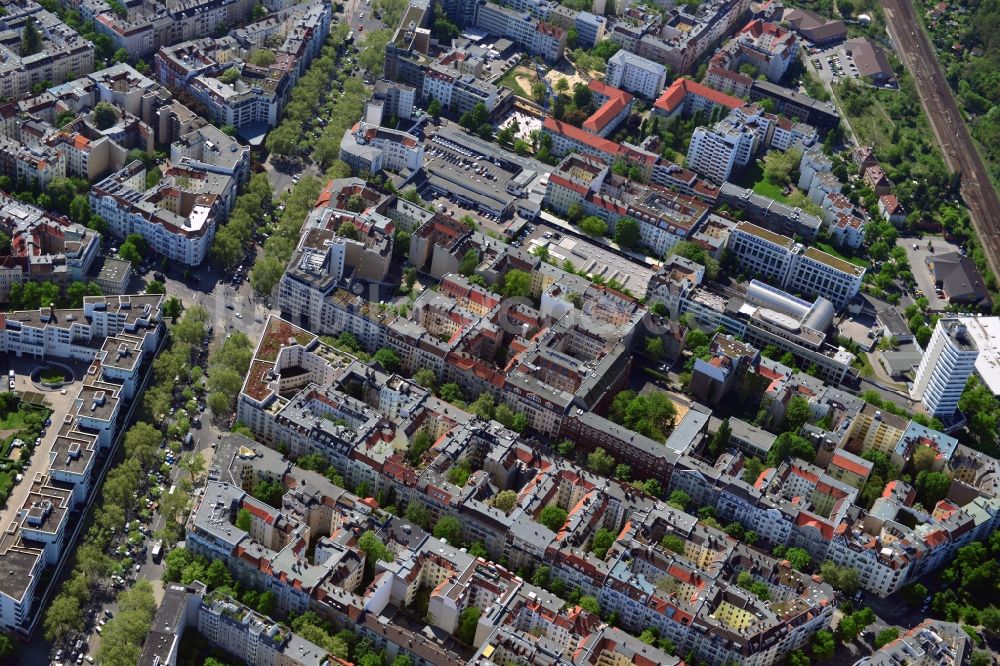 Berlin aus der Vogelperspektive: Wohngebiet zwischen Kurfürstendamm und Heilbronner-Straße im Stadtbezirk Charlottenburg von Berlin