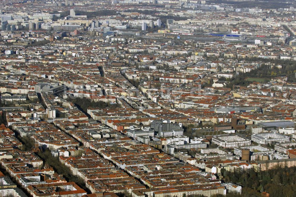 Luftbild Berlin - Wohngebiete an der Karl-Marx-Strasse, Urbanstrasse; Skalitzer Strasse, Kottbusser Damm in Berlin-Neukölln - Kreuzberg