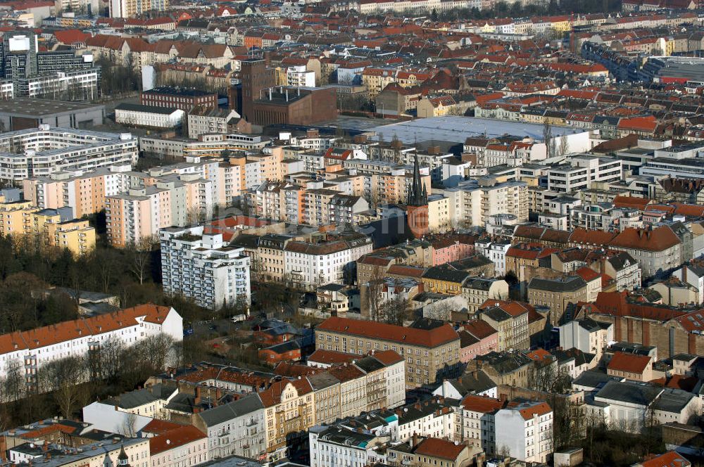 Luftaufnahme Berlin - Wohngebiete an der Karl-Marx-Strasse / Werbellinstraße, Neckarstraße in Berlin Neukölln