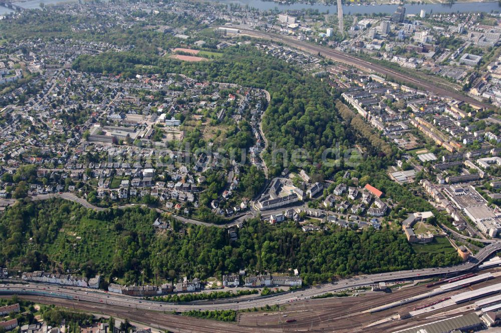 Luftbild Koblenz OT Karthause - Wohngebiete in Karthause, ein Ortsteil von Koblenz in Rheinland-Pfalz