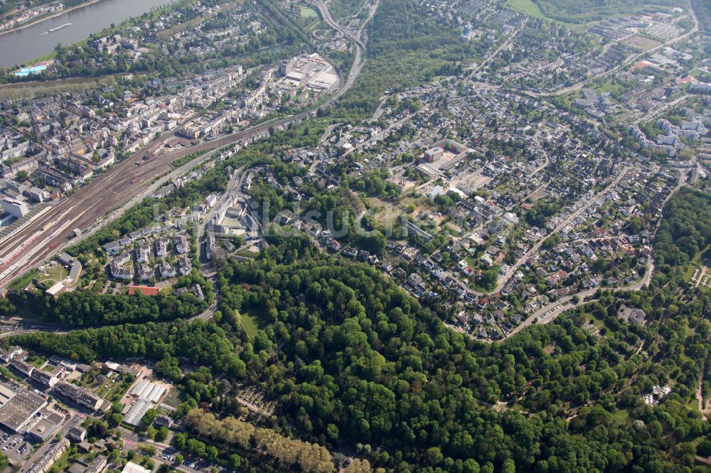 Luftbild Koblenz OT Karthause - Wohngebiete in Karthause, ein Ortsteil von Koblenz in Rheinland-Pfalz