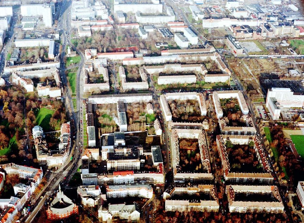 Luftbild Berlin - Lichtenberg - Wohngebiete an der Mööendorfstraße / Ruschestraße in Berlin - Lichtenberg.