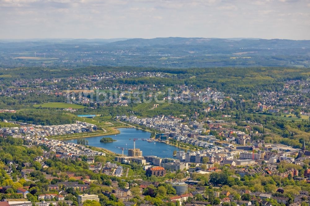 Dortmund von oben - Wohngebiete am Phoenix See in Dortmund im Bundesland Nordrhein-Westfalen