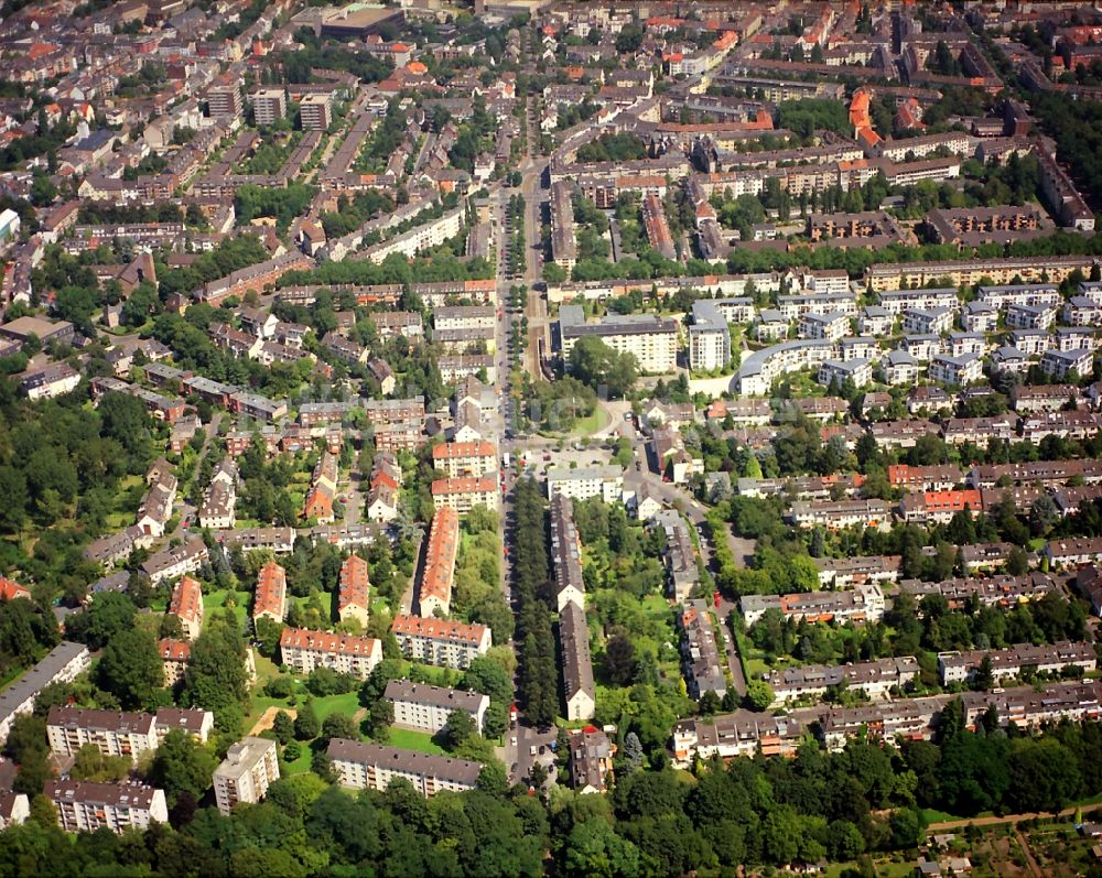 Köln von oben - Wohngebiete und Siedlungen in Sülz und Kletterrose in Köln im Bundesland Nordrhein-Westfalen