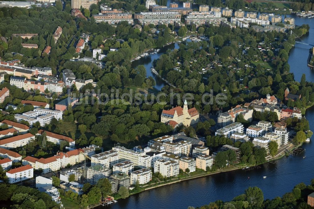 Luftaufnahme Berlin - Wohngebiets- Siedlung in Berlin