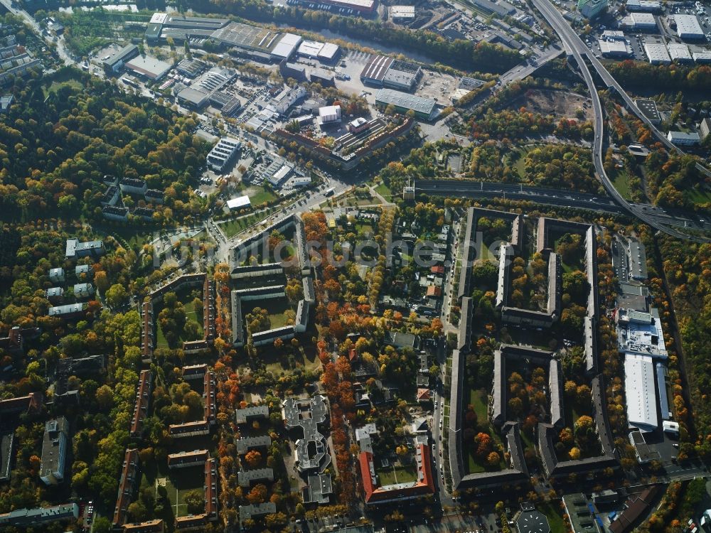 Berlin aus der Vogelperspektive: Wohngebiets- Siedlung im Bezirk Tempelhof-Schöneberg in Berlin