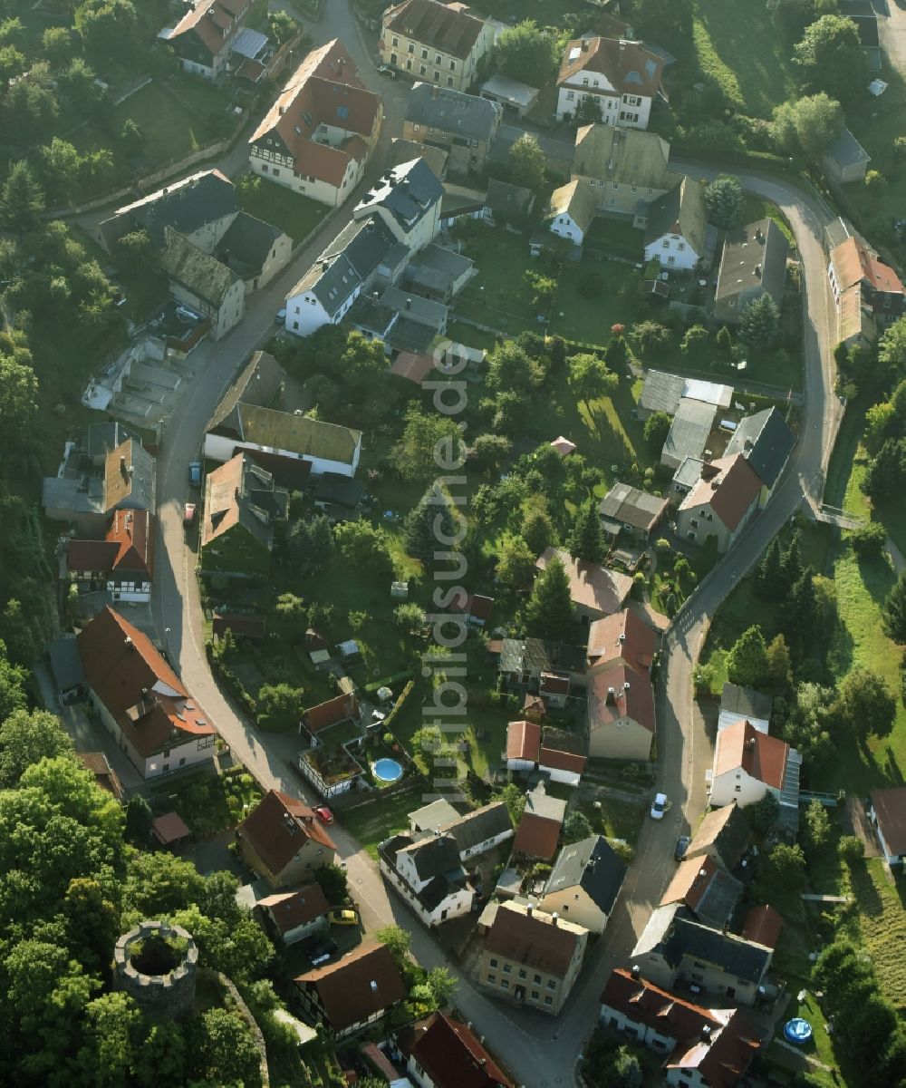 Kohren-Sahlis von oben - Wohngebiets- Siedlung entlang der Baumgartenstraße und der Töpferstraße in Kohren-Sahlis im Bundesland Sachsen