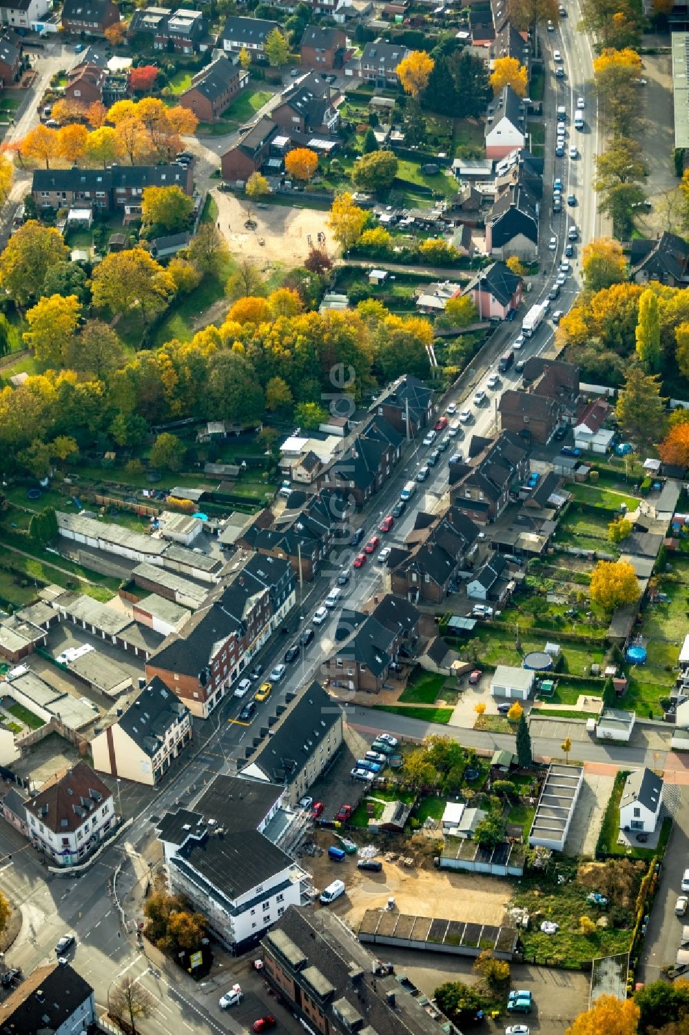 Luftbild Bottrop - Wohngebiets- Siedlung entlang der Horster Straße in Bottrop im Bundesland Nordrhein-Westfalen, Deutschland