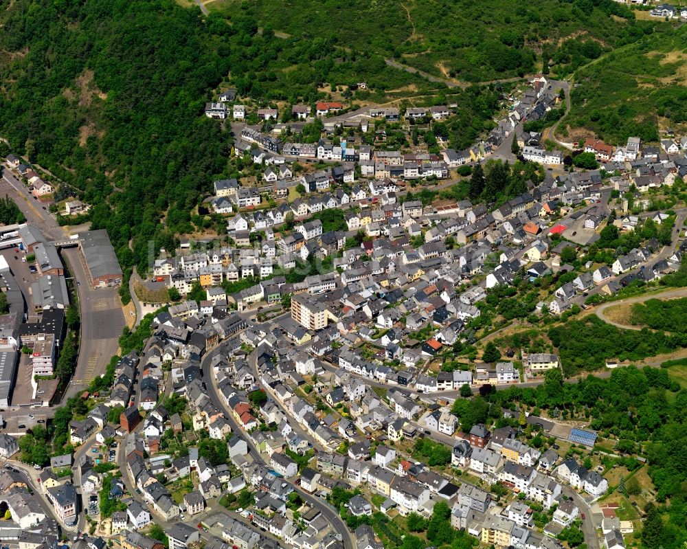 Luftaufnahme Idar-Oberstein - Wohngebiets- Siedlung in Idar-Oberstein im Bundesland Rheinland-Pfalz