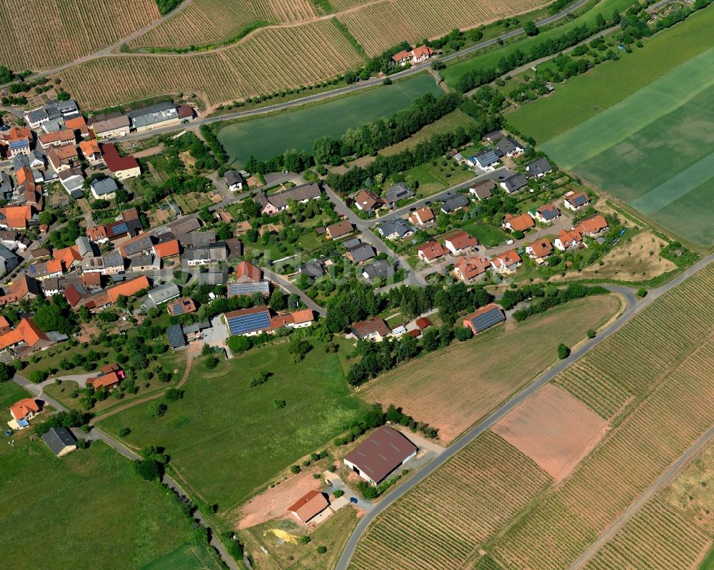 Kirschroth aus der Vogelperspektive: Wohngebiets - Siedlung in Kirschroth im Bundesland Rheinland-Pfalz