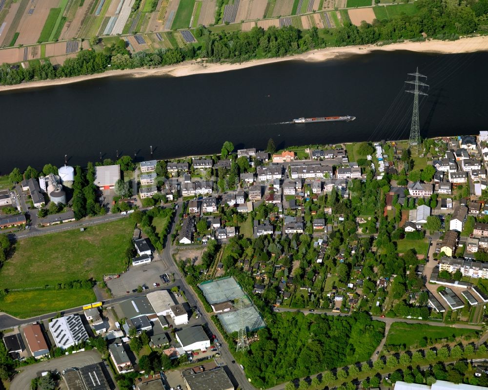 Luftbild Koblenz, Wallersheim - Wohngebiets- Siedlung in Koblenz, Wallersheim am Ufer des Rhein im Bundesland Rheinland-Pfalz