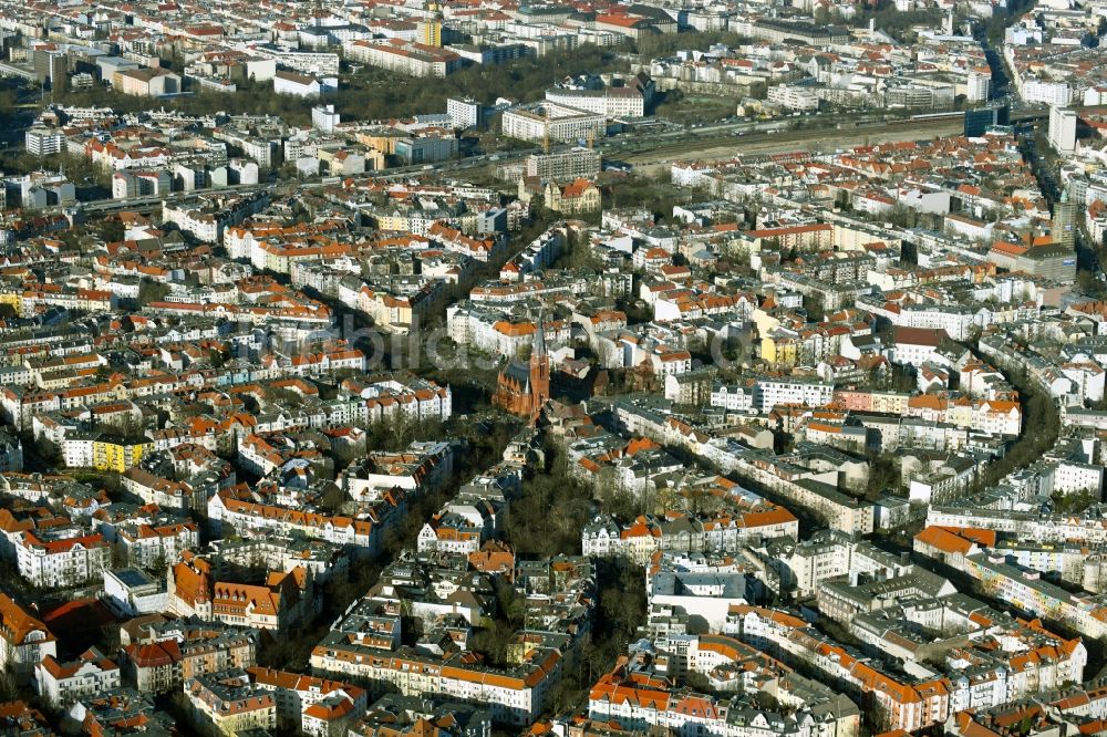 Luftbild Berlin - Wohngebiets- Siedlung nahe dem Friedrich-Wilhelm-Platz in Berlin