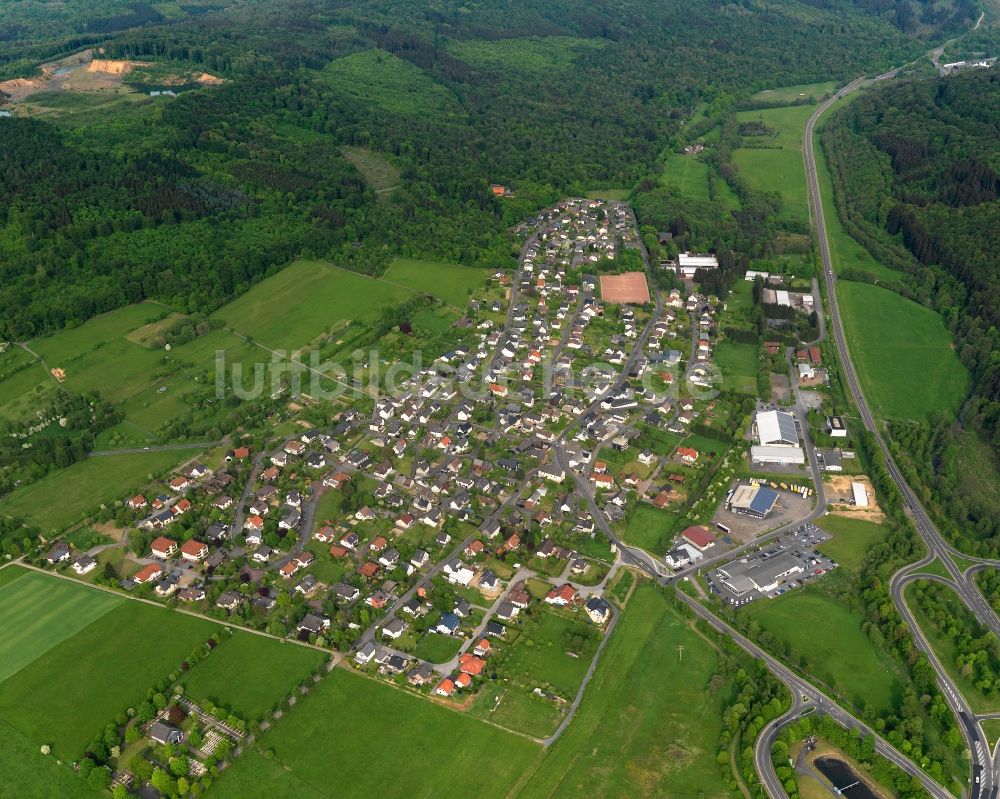 Nister von oben - Wohngebiets- Siedlung in Nister im Bundesland Rheinland-Pfalz