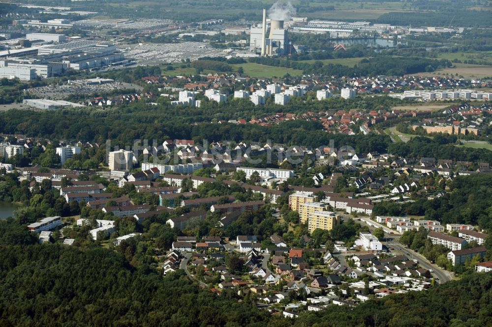 Wolfsburg aus der Vogelperspektive: Wohngebiets- Siedlung der Ortschaft Nordstadt in Wolfsburg im Bundesland Niedersachsen