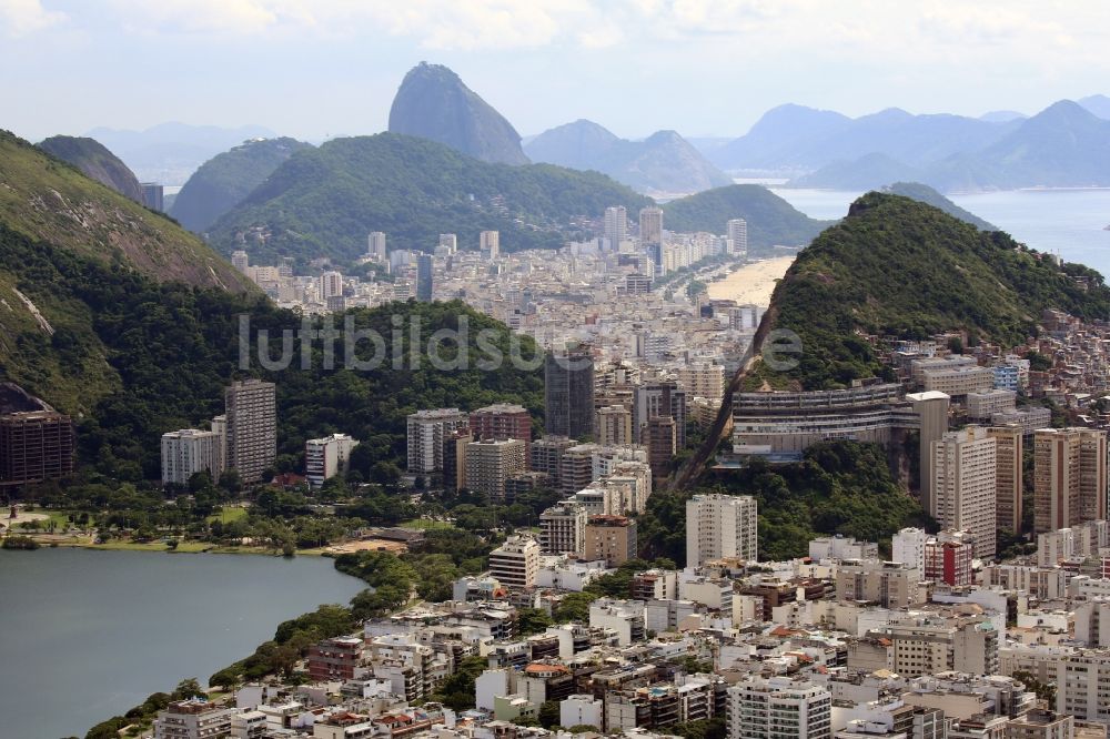 Luftbild Rio de Janeiro - Wohngebiets- Siedlung in Rio de Janeiro in Rio de Janeiro, Brasilien