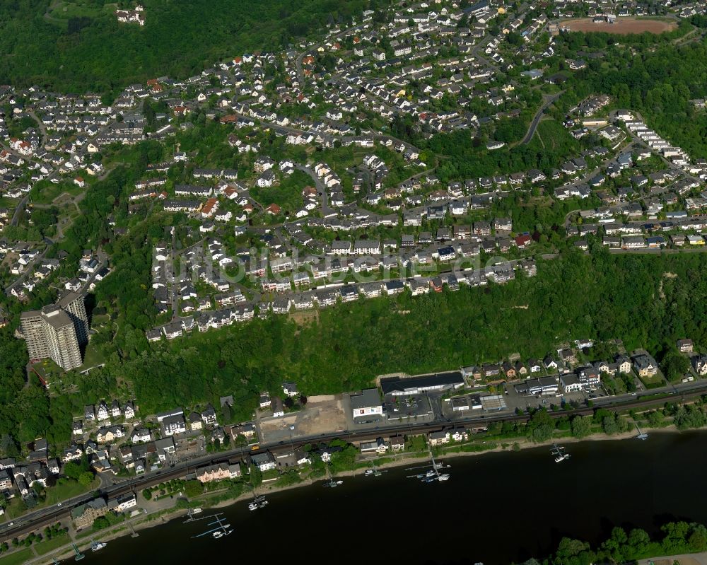 Luftbild Vallendar - Wohngebiets- Siedlung in Vallendar am Flussverlauf des Rhein im Bundesland Rheinland-Pfalz