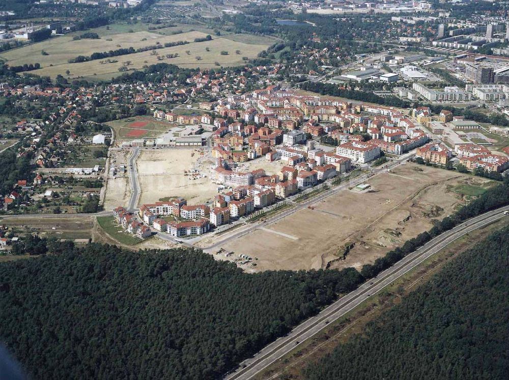 Potsdam - Drewitz / Kirchsteigfeld aus der Vogelperspektive: Wohngebietsneubauten in Potsdam-Kirchsteigfeld