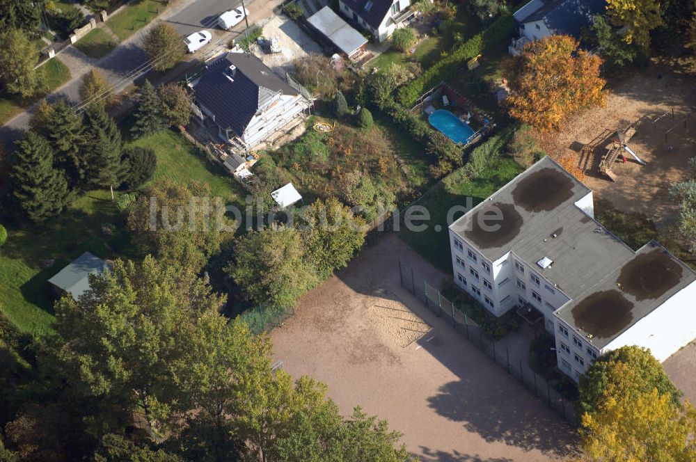 Luftbild Berlin - Wohngegend an der Bergedorfer Straße 88 in 12621 BERLIN Kaulsdorf-Süd