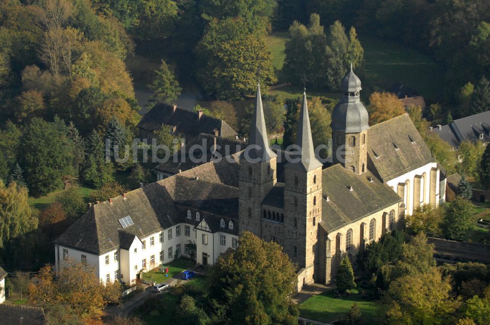 Luftbild Marienmünster - Wohnhaus an der Abtei 10 in 37696 Marienmünster