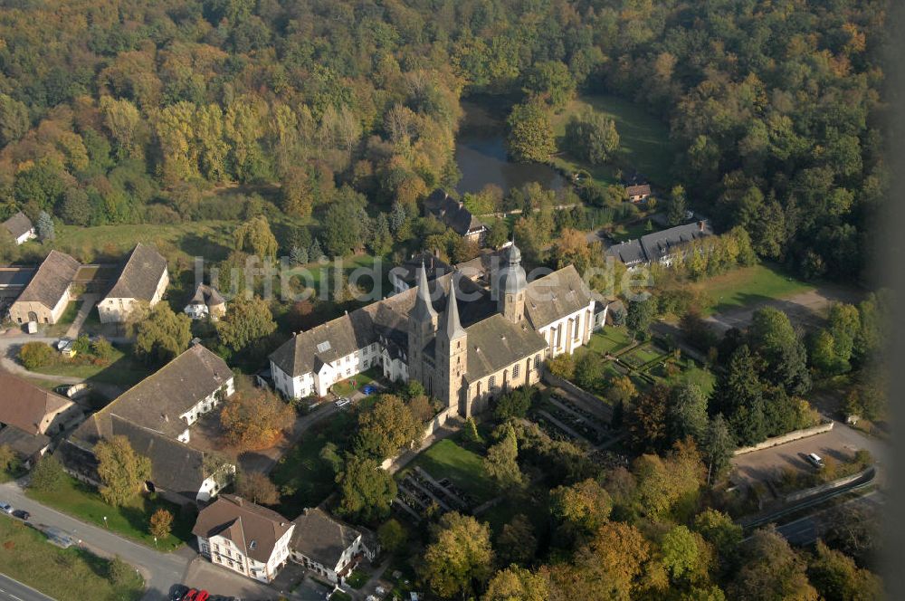 Luftbild Marienmünster - Wohnhaus an der Abtei 10 in 37696 Marienmünster