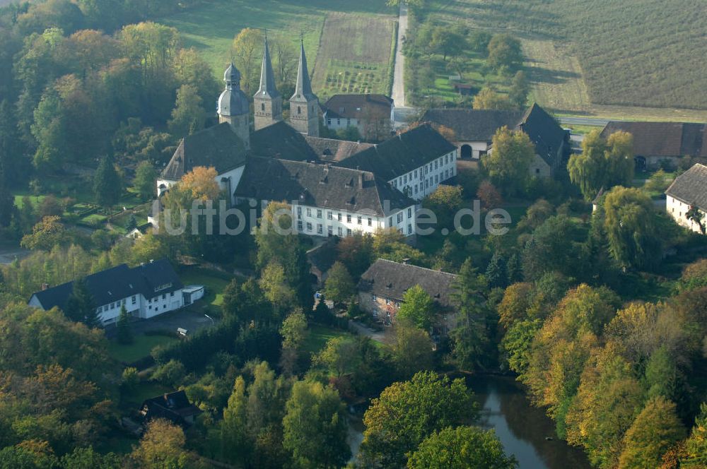 Marienmünster aus der Vogelperspektive: Wohnhaus an der Abtei 10 in 37696 Marienmünster