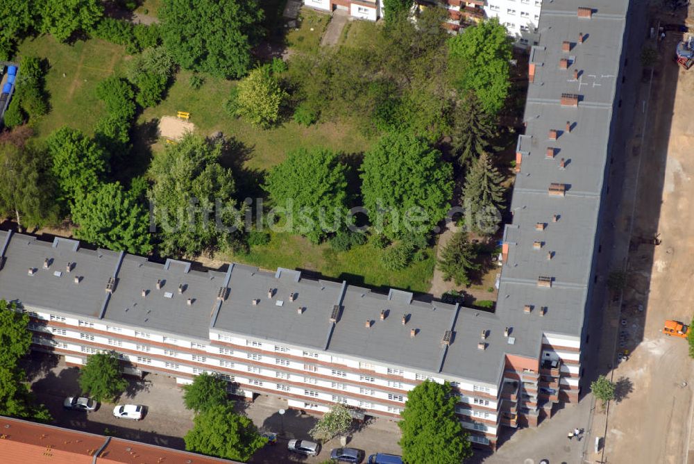 Luftaufnahme Berlin - Wohnhaus Archenholdstraße Ecke Bitzkestraße