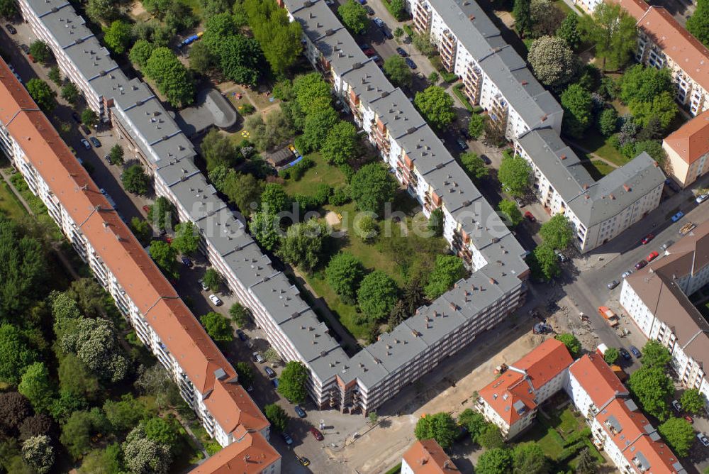 Luftaufnahme Berlin - Wohnhaus Archenholdstraße Ecke Bitzkestraße