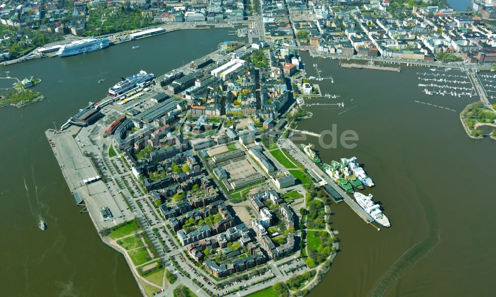 Helsinki - Helsingfors aus der Vogelperspektive: Wohnhaus- Bebauung auf der Halbinsel Katajanokka in Helsinki - Helsingfors in Finnland