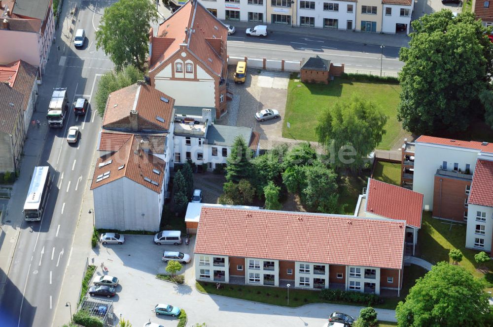 Bernau aus der Vogelperspektive: Wohnhaus an der Börnicker Straße im Stadtzentrum von Bernau