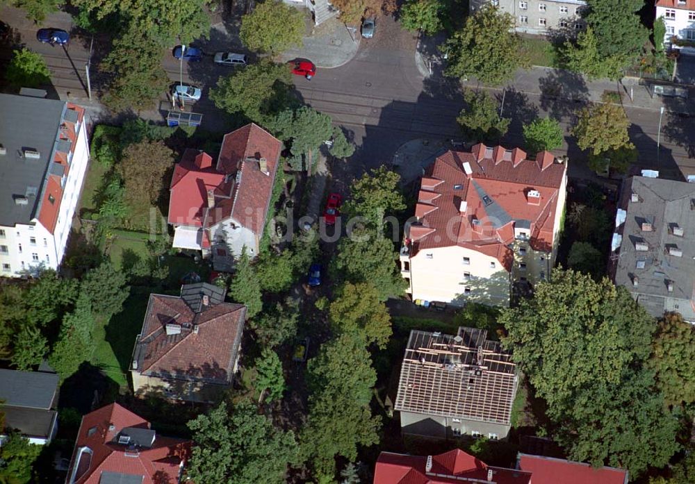 Luftbild Berlin-Karlshorst - Wohnhaus Ehrlichstraße Ecke Stühliger Straße