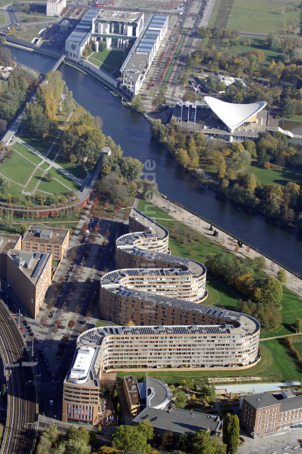 Berlin aus der Vogelperspektive: Wohnhaus im Moabiter Werder in Berlin